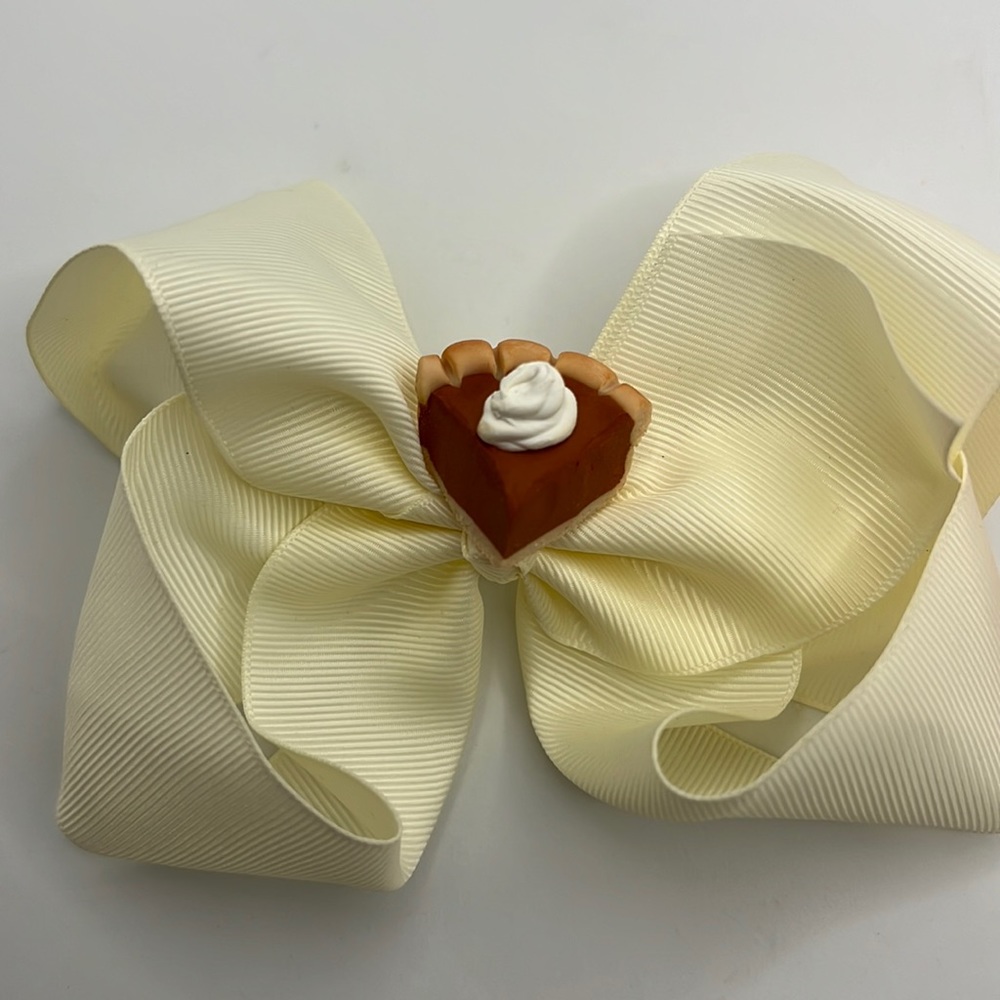Pumpkin pie hair clip